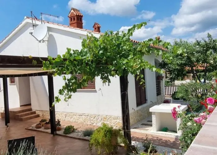Holiday Home \
